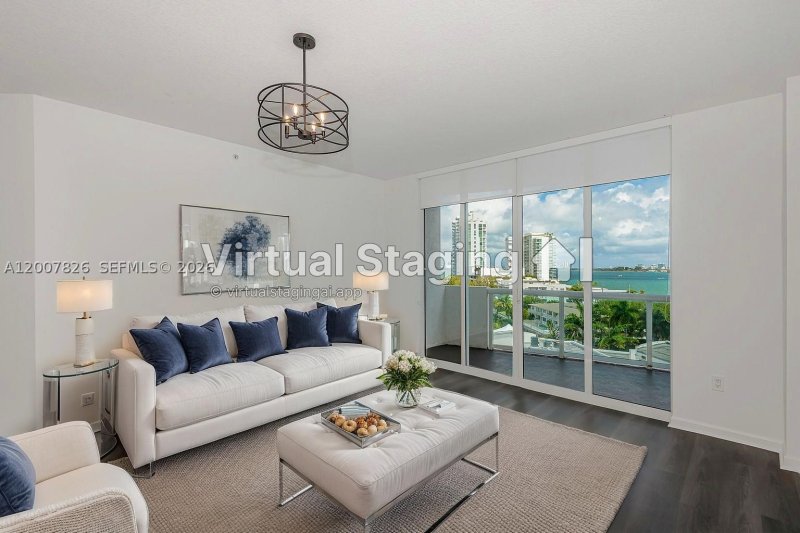 Condo for sale at 360 Condominium West 703