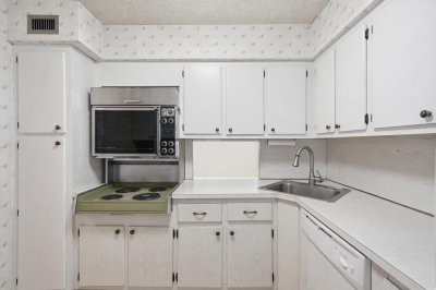 Comprar apartamento en Trafalgar Towers 303