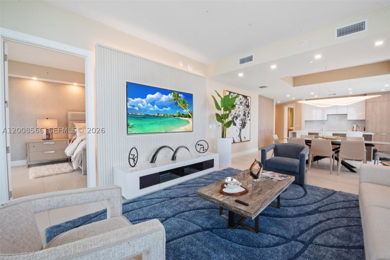 Property photo # 6