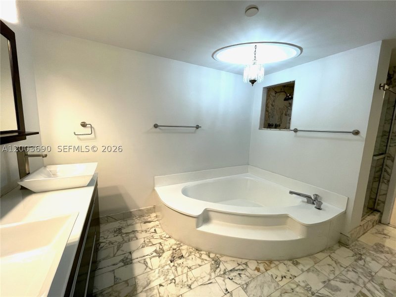 Apartment for rent at Towers of Quayside 2 407