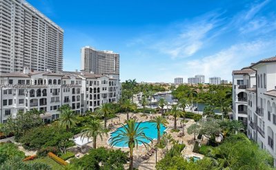 Comprar apartamento en Mediterranean Village B408