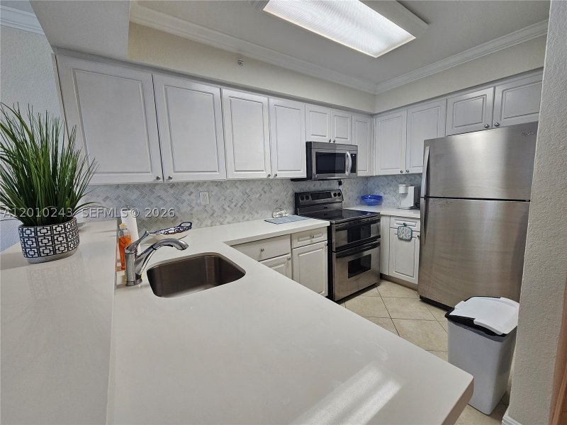Apartment for rent at The Wave Condo 637
