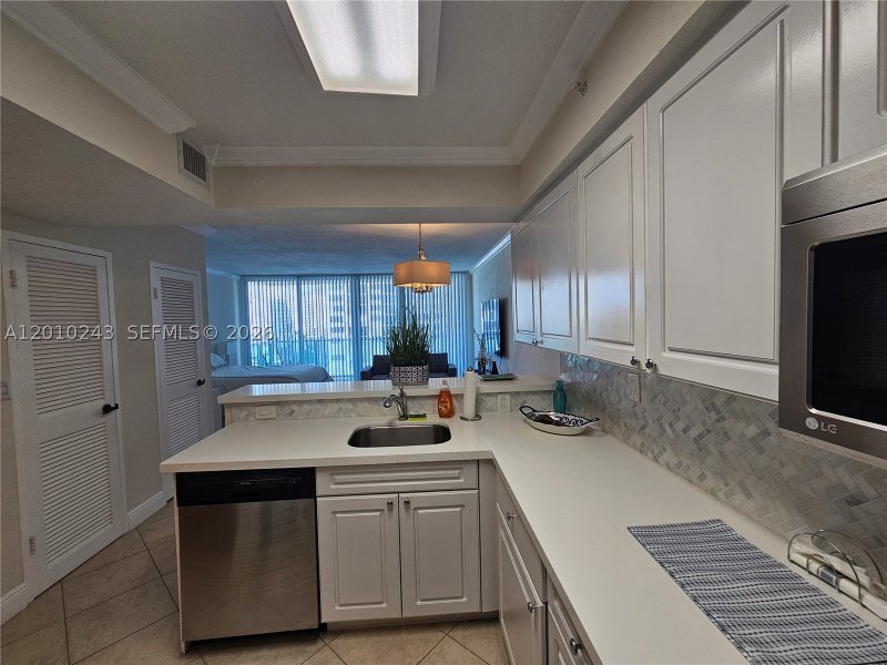 Apartment for rent at The Wave Condo 637