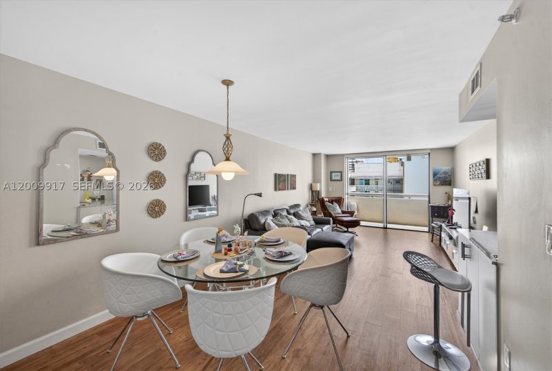 Condo for sale at Parc Plaza 7B