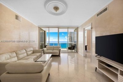 Alquiler de apartamento en Trump Palace 4702