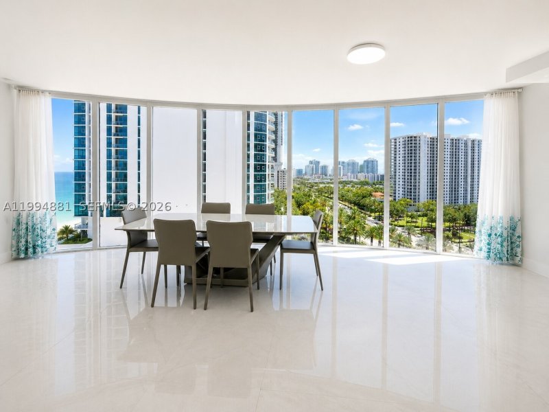 Apartment for rent at The Pinnacle 1001
