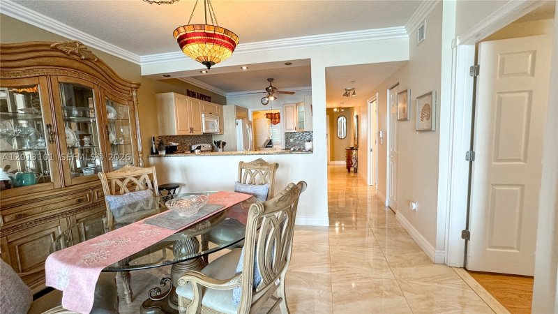 Alquiler de apartamento en Marina Bay Club 1106