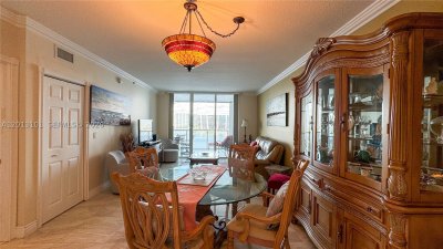 Alquiler de apartamento en Marina Bay Club 1106