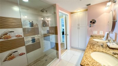 Alquiler de apartamento en Marina Bay Club 1106