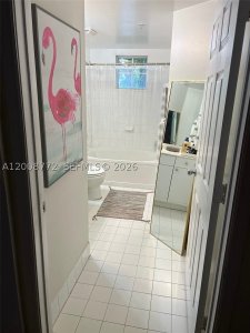 Comprar apartamento en Porto Bellagio 4102