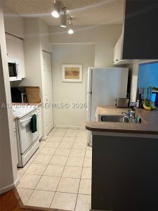 Comprar apartamento en Porto Bellagio 4102