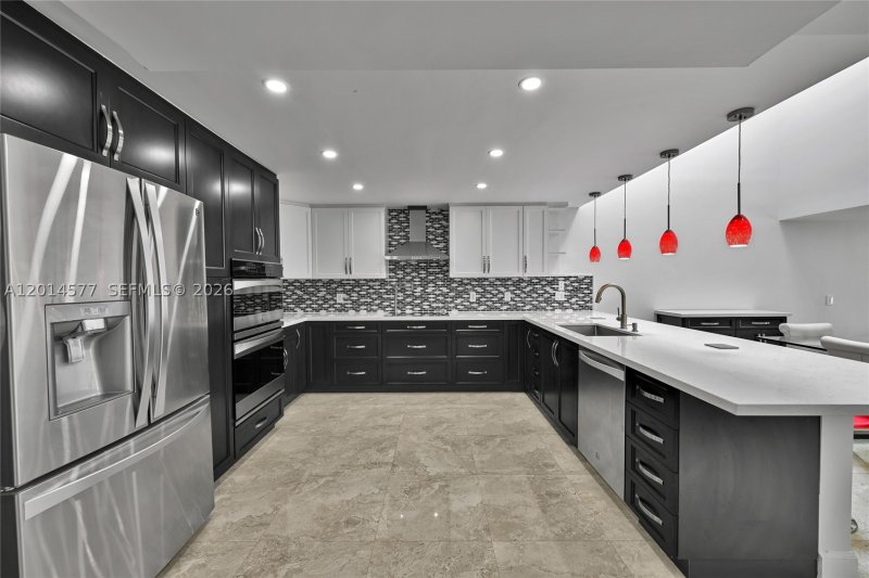 Comprar apartamento en Poinciana Island