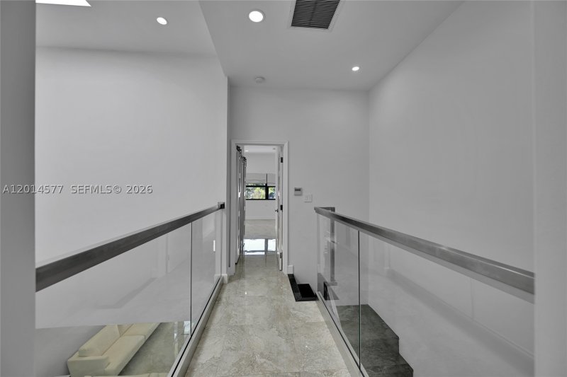 Comprar apartamento en Poinciana Island