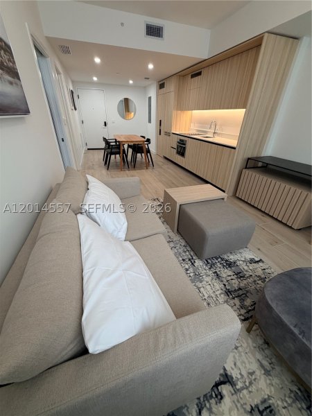 Apartment for rent at District 225 907