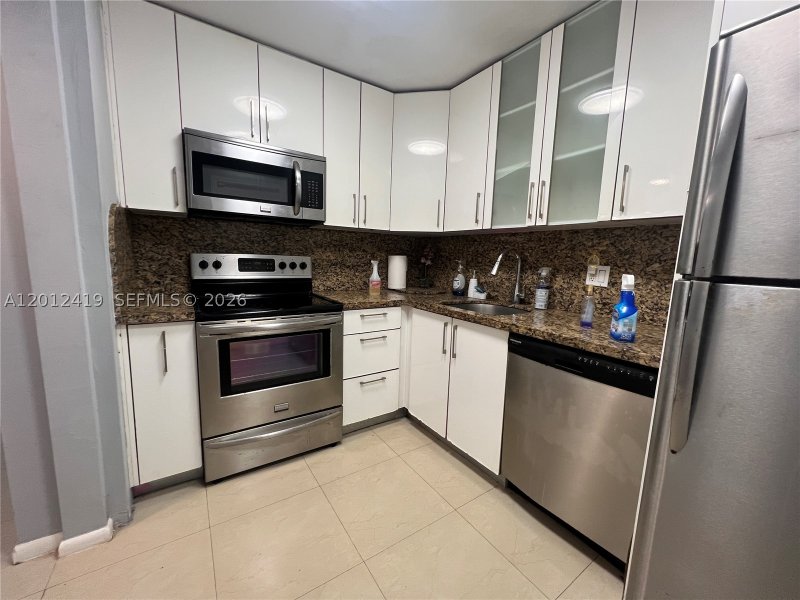 Property photo # 0