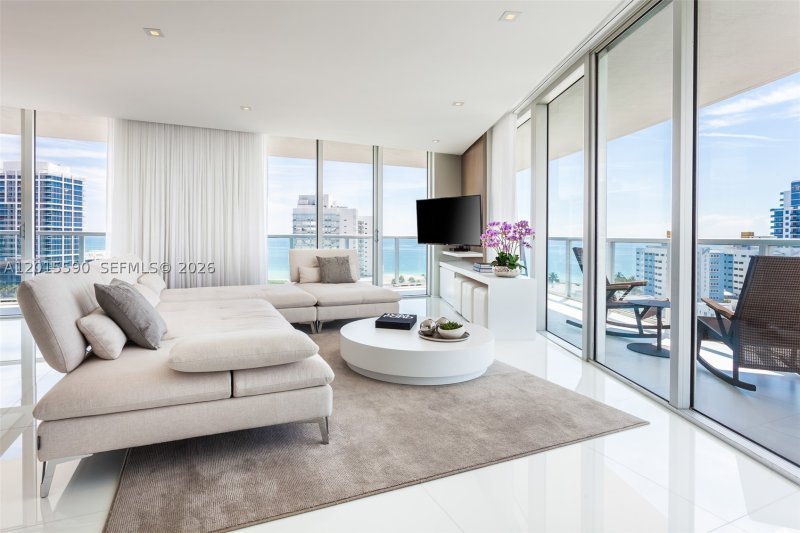 Apartment for rent at Eden House Condo 1402
