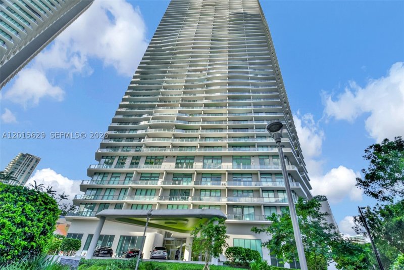 Condo for sale at Paraiso Bayviews 608