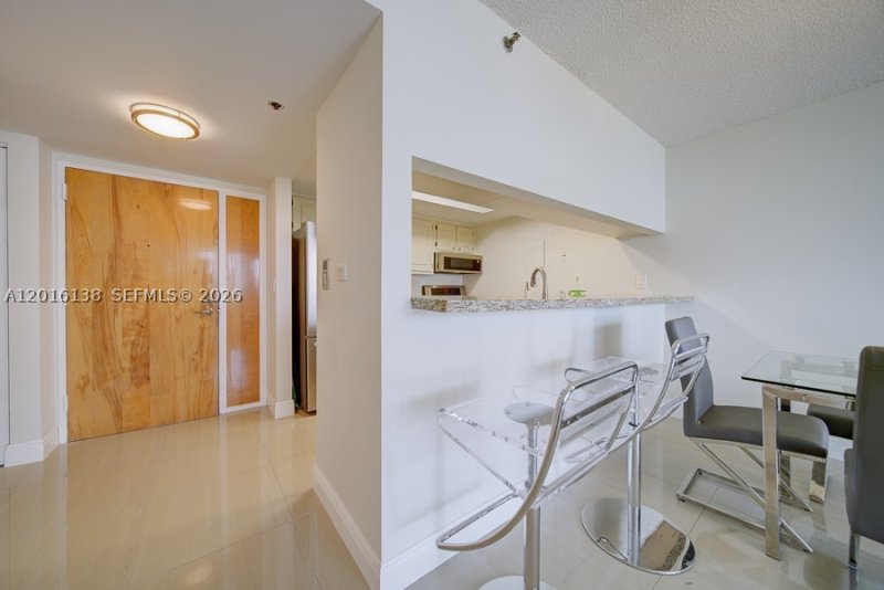 Apartment for rent at Grandview Palace 703