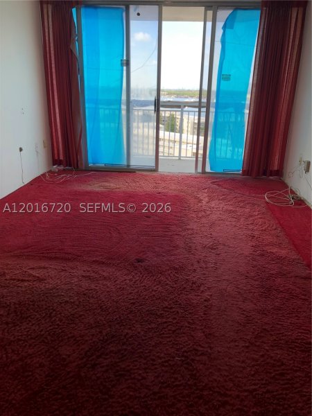 Comprar apartamento en Del Prado South Tower 1405