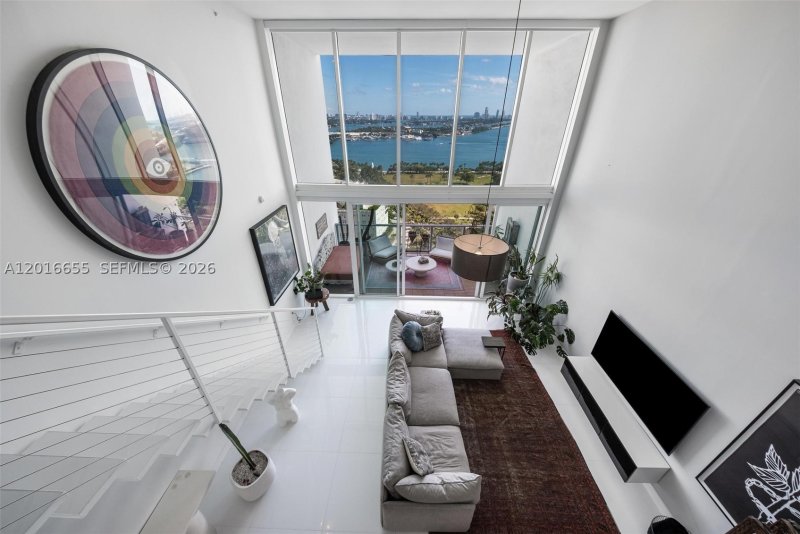 Aluguel de apartamento no Ten Museum Park 2203