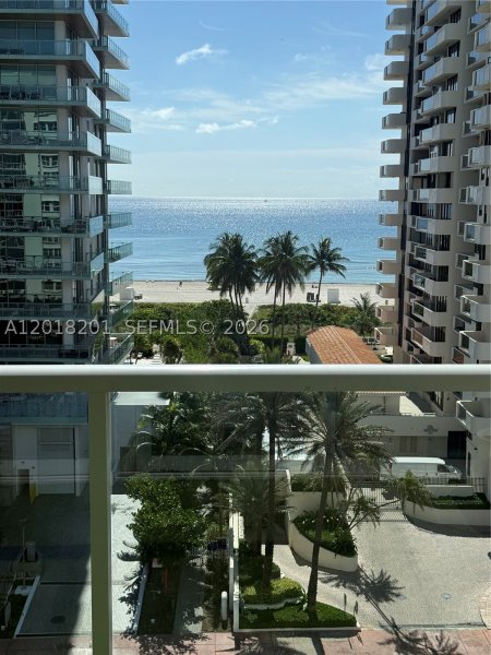 Apartment for rent at Royal Embassy 9K