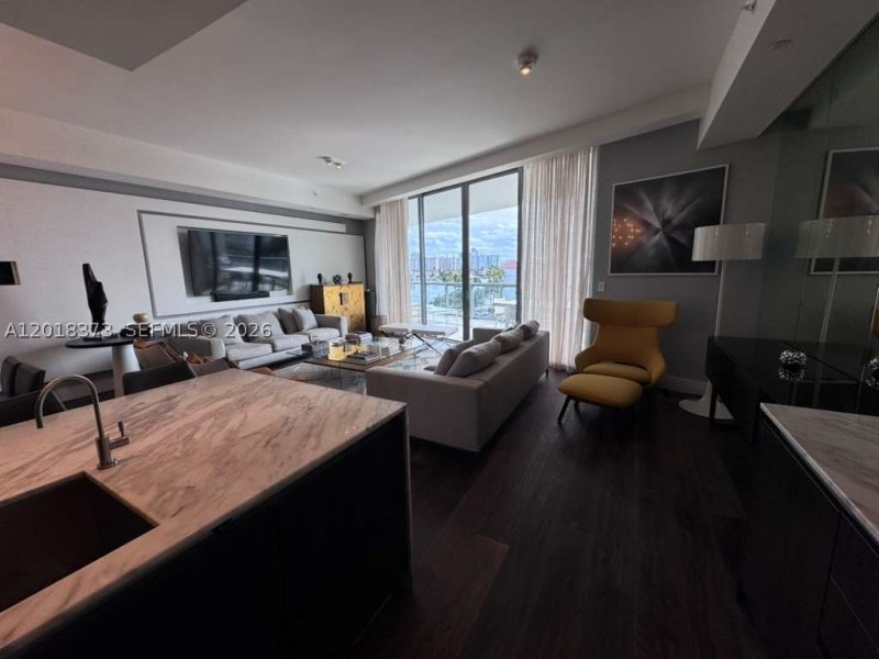 Comprar apartamento en Echo Aventura 408