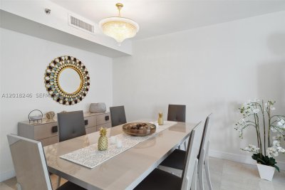Aluguel de apartamento no Beach Club Three 1005
