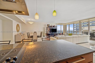 Aluguel de apartamento no Beach Club Three 1005