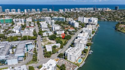 Comprar apartamento en La Baia South