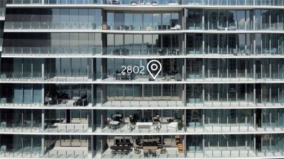 Comprar apartamento no Aston Martin Residences 2802