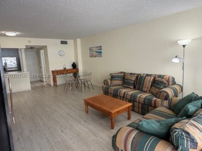 Alquiler de apartamento en Sea Air Towers 615