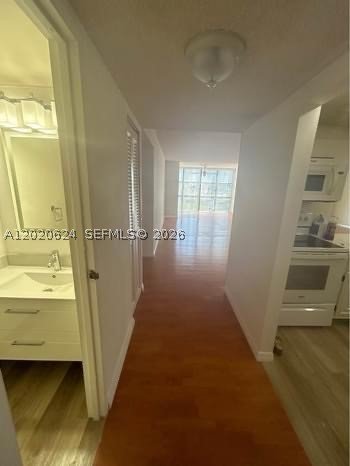 Condo for sale at Oceanview Park 406