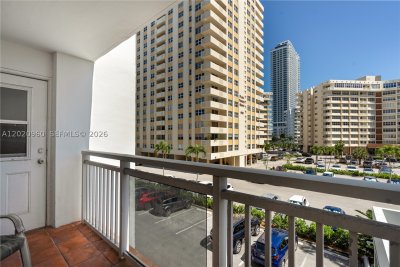 Comprar apartamento en Plaza Towers South 305