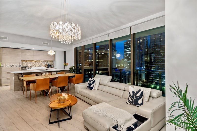 Condo for sale at Dua Miami - SLS Brickell Condo 1405