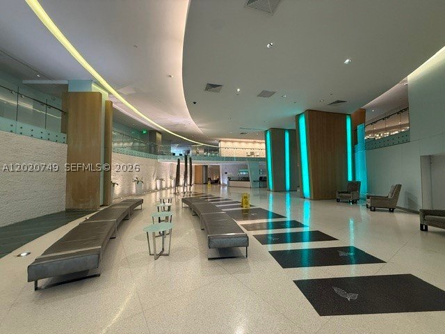 Comprar apartamento en Mint at Riverfront 1804