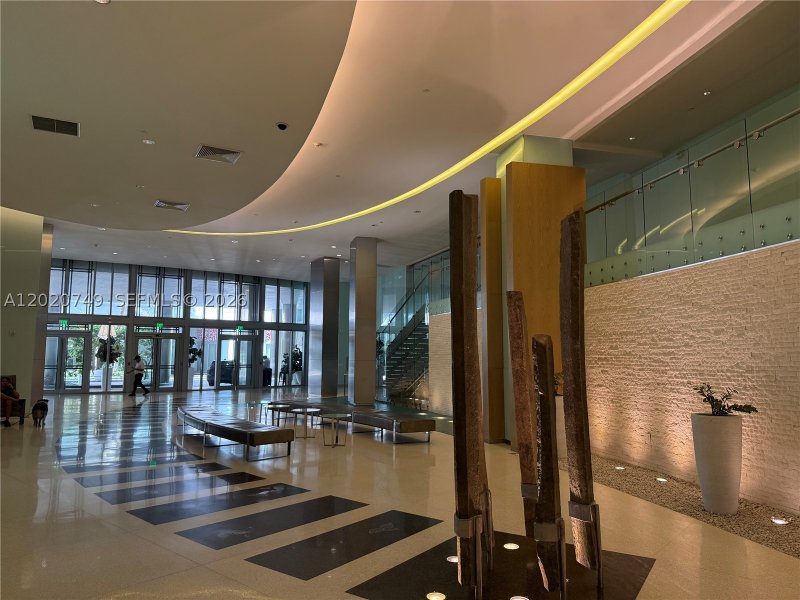 Comprar apartamento en Mint at Riverfront 1804