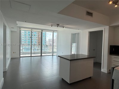 Comprar apartamento no Mint at Riverfront 1804