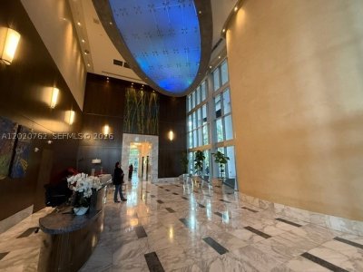 Comprar apartamento no Latitude On The River 3803