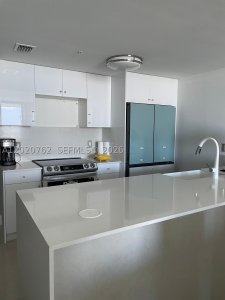 Comprar apartamento no Latitude On The River 3803