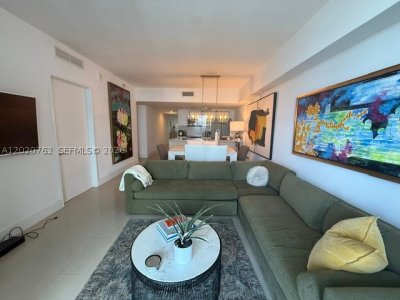 Comprar apartamento no Latitude On The River 3803