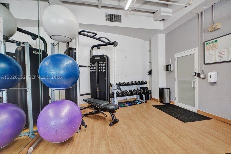 Condo for sale at Executive 3H