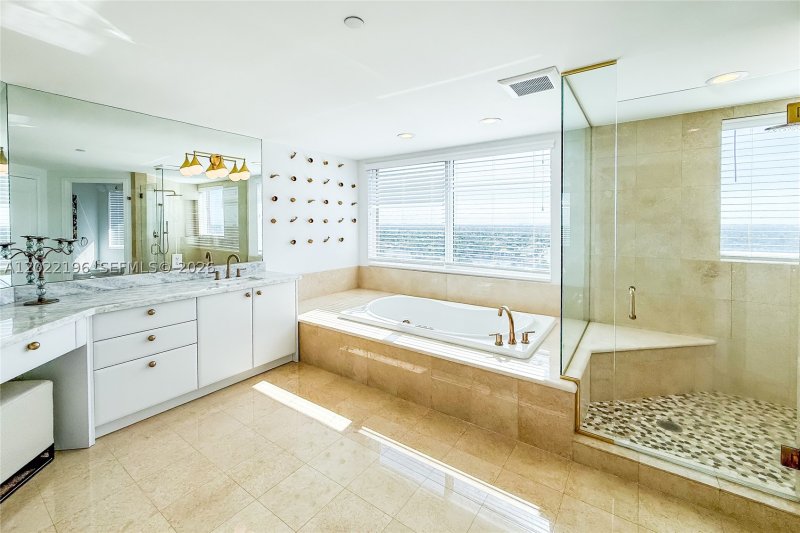 Apartment for rent at The Palms Fort Lauderdale 19B
