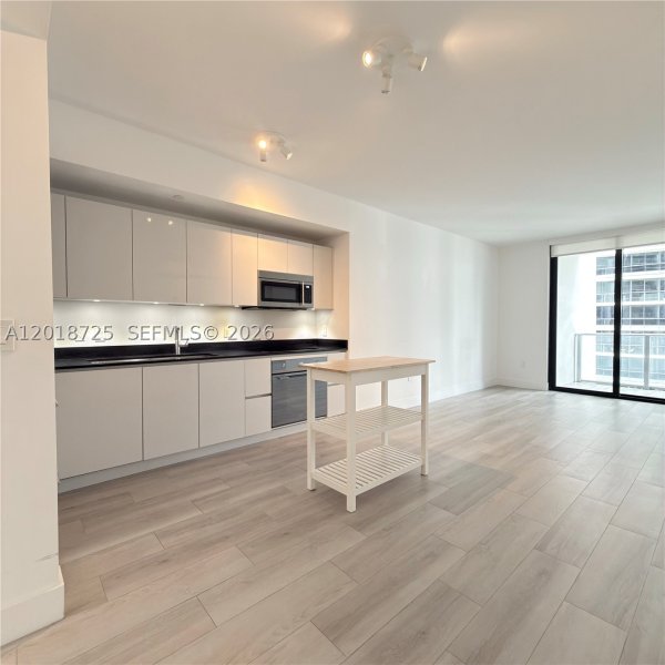 Condo for sale at 1010 Brickell 2208