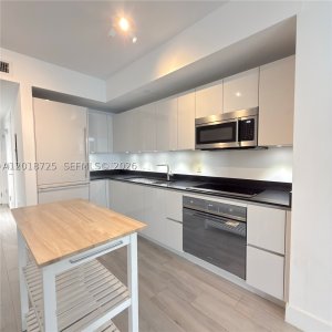 Comprar apartamento en 1010 Brickell 2208