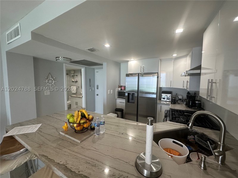 Apartment for rent at Parker Plaza Estates 916