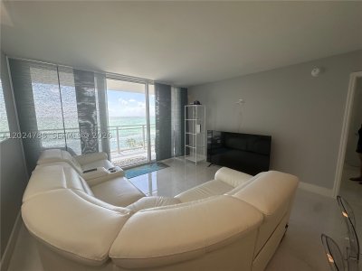 Aluguel de apartamento no Parker Plaza Estates 916