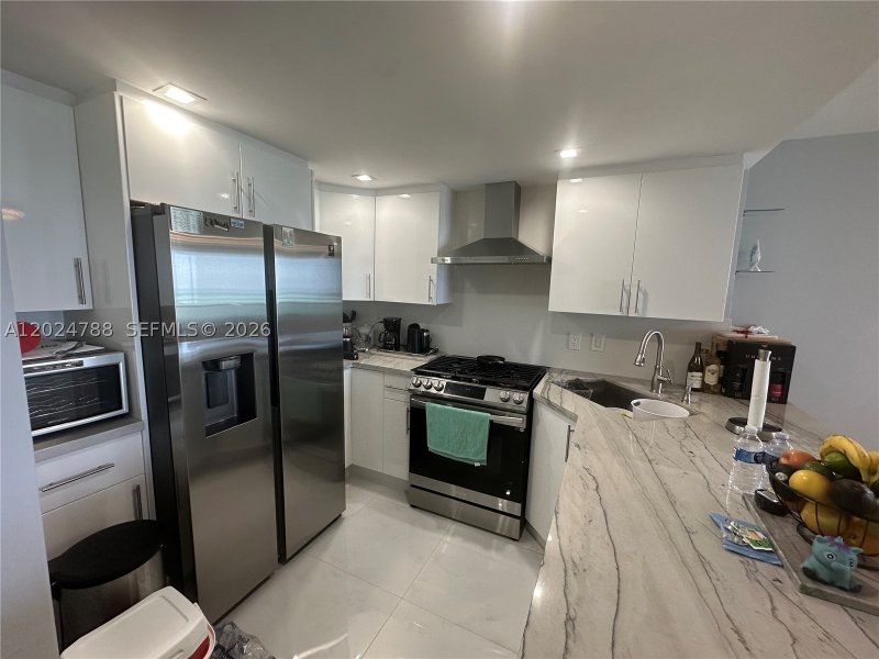 Apartment for rent at Parker Plaza Estates 916