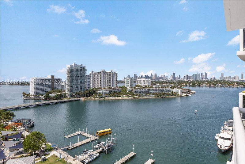 Comprar apartamento no Sunset Harbour South 1601