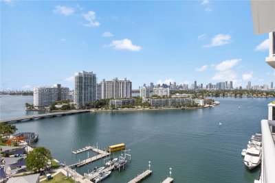 Comprar apartamento no Sunset Harbour South 1601