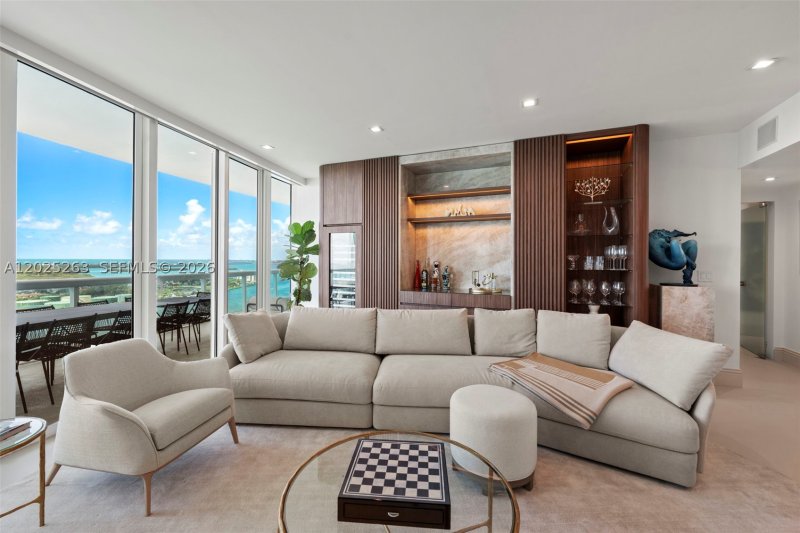 Condo for sale at Murano at Portofino 2803